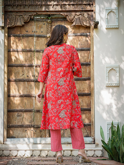 Yufta Muslin Red Co-ord Set With Crop Top And Pant | Grocsy