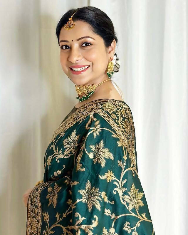 DEIANA'S Beautiful Designer Golden zari Soft Lichi Silk Saree - Teal | Grocsy