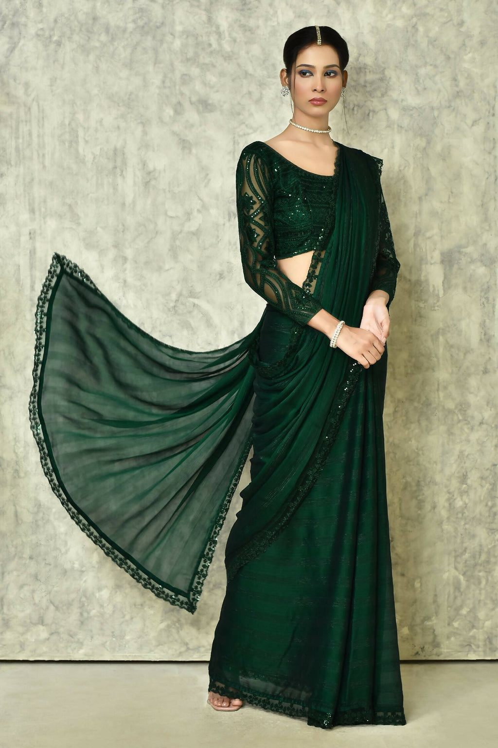 Dark Green Silk Solid Saree With Blouse Piece - Purvi | Grocsy