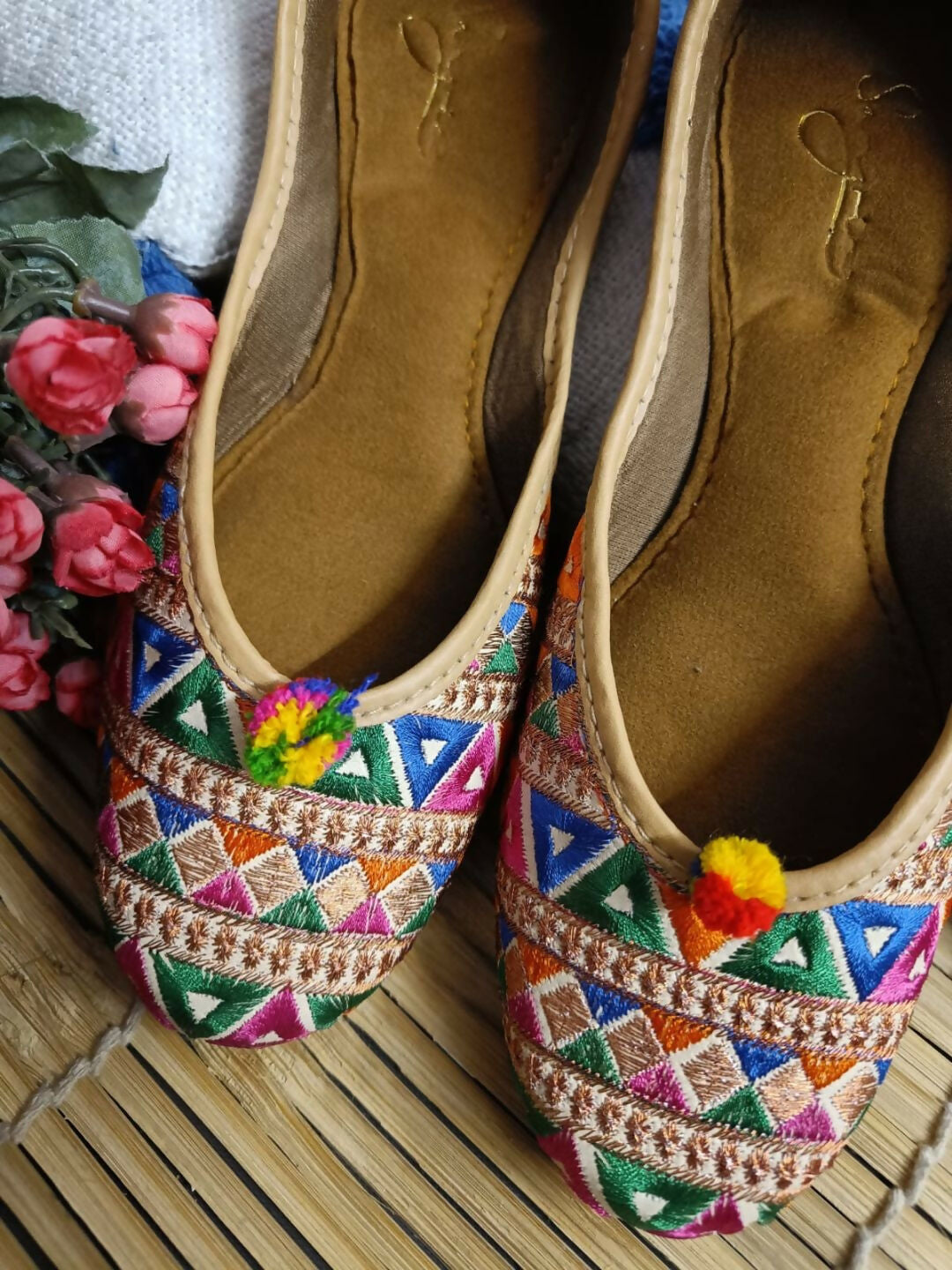Desi Colour Women Indian Ethnic Footwear-Multi Zigzag | Grocsy