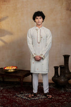 Falling Raw Silk Off White Geometric Symphony Kurta Set By Hilo Design | Grocsy