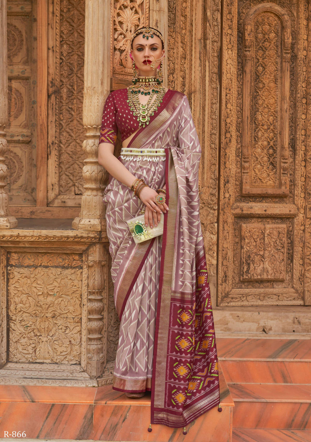 Lavender Silk Geometric Printed Saree With Unstitched Blouse Piece - Aanchal | Grocsy