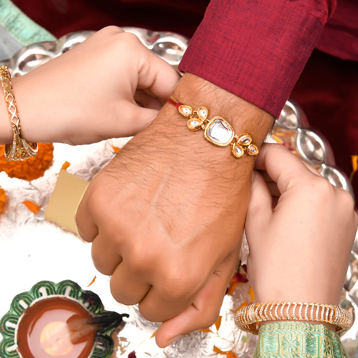 trueBrowns X Voylla Classic Kundan Polki Studded Ethnic Thread Rakhi | Grocsy