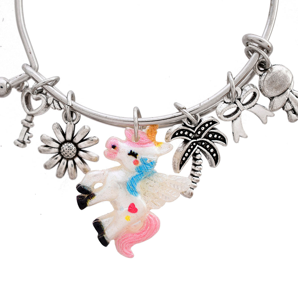 trueBrowns X Voylla Unicorn Charm Colorful Kids Rakhi | Grocsy