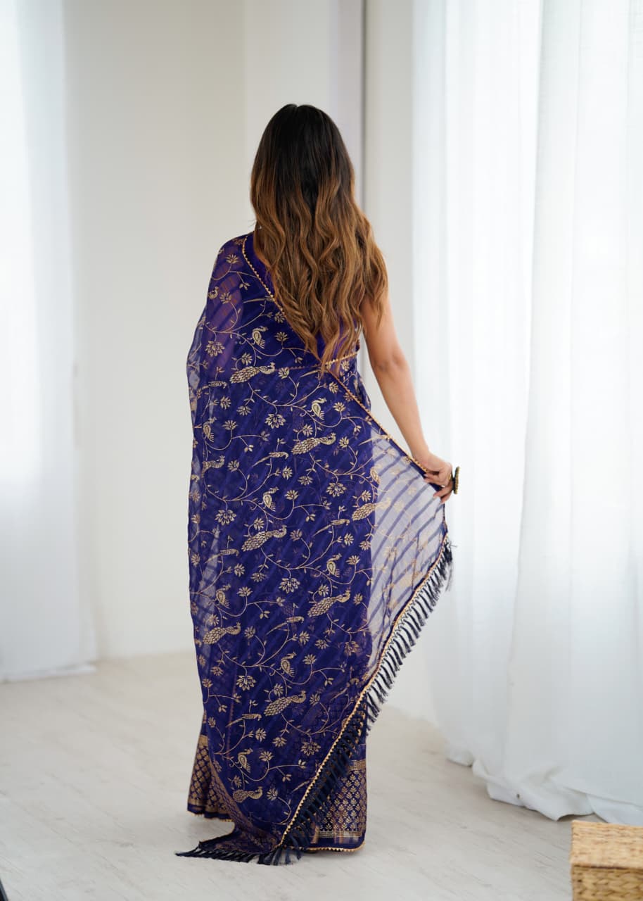 Lorenvalley Fashion Navy Blue Solo Georgette Superb Finishing Foils Print & Fancy Zalar Lace in Border Saree with Blouse | Grocsy