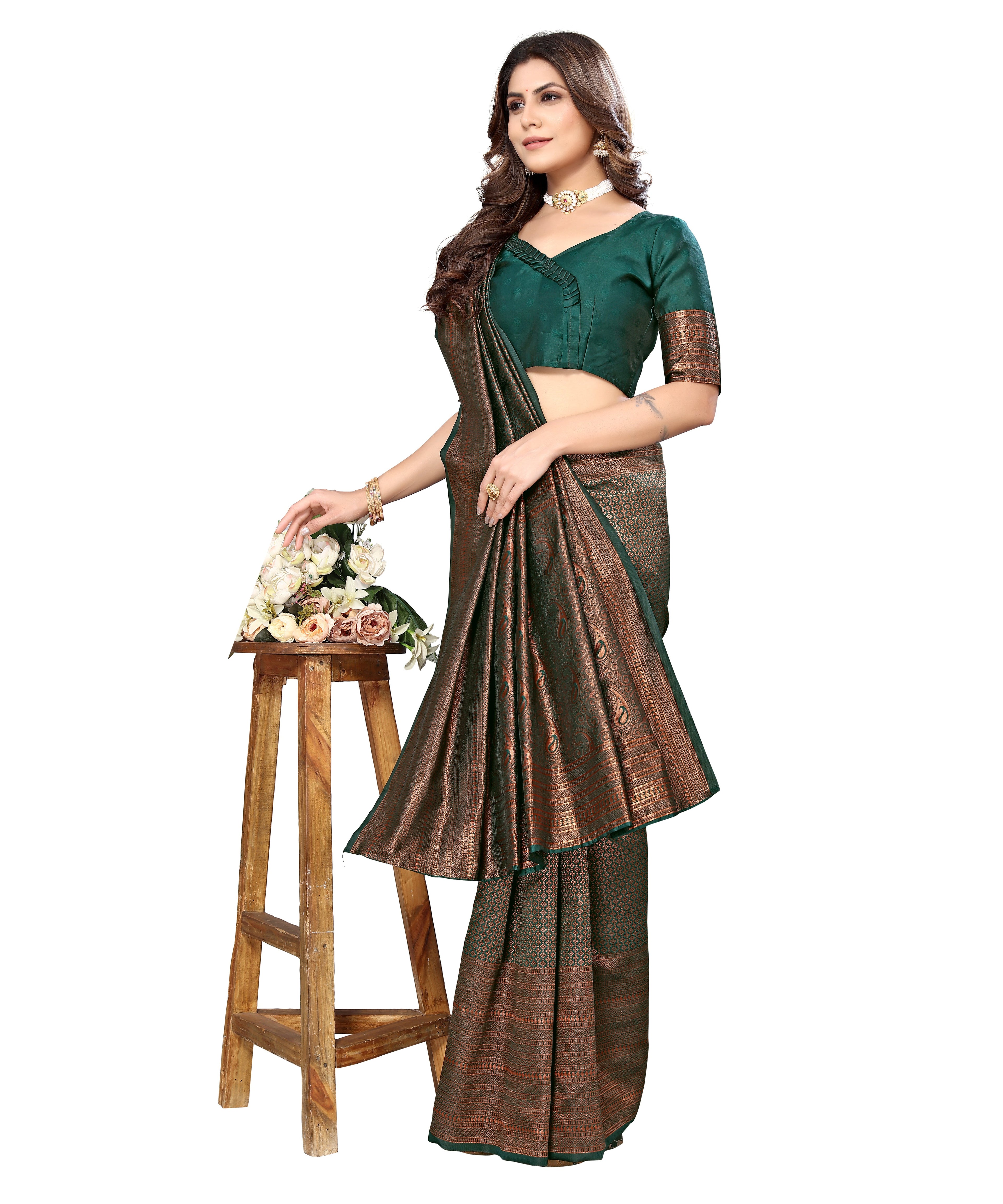 Vamika Weaving Banarasi Jacquard Green Kanjivaram Saree | Grocsy