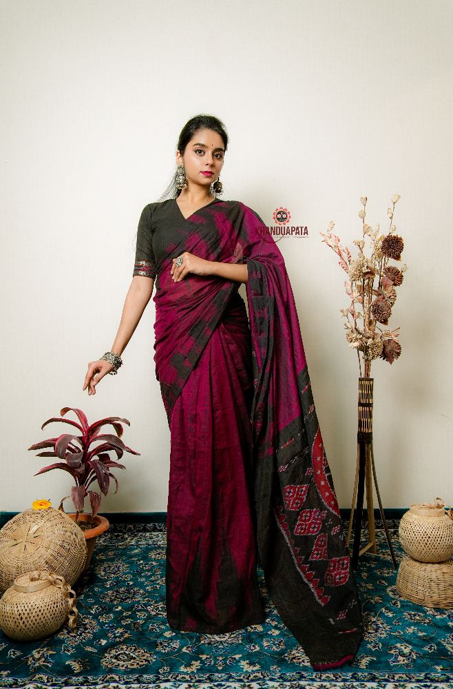 khanduapata Deep Red Plain Cotton Saree For Women | Grocsy