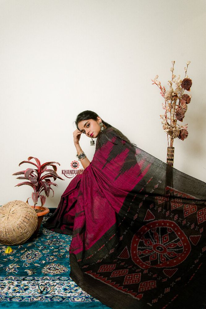 khanduapata Deep Red Plain Cotton Saree For Women | Grocsy
