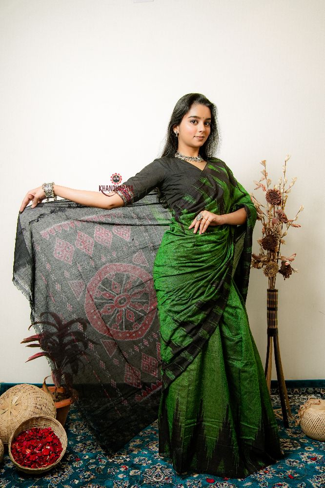 khanduapata Meadow Green Plain Cotton Saree For Women | Grocsy