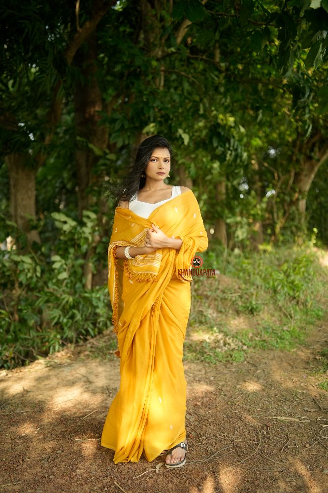 khanduapata White & Mustard Yellow Leaf Pattern Cotton Saree For Women | Grocsy