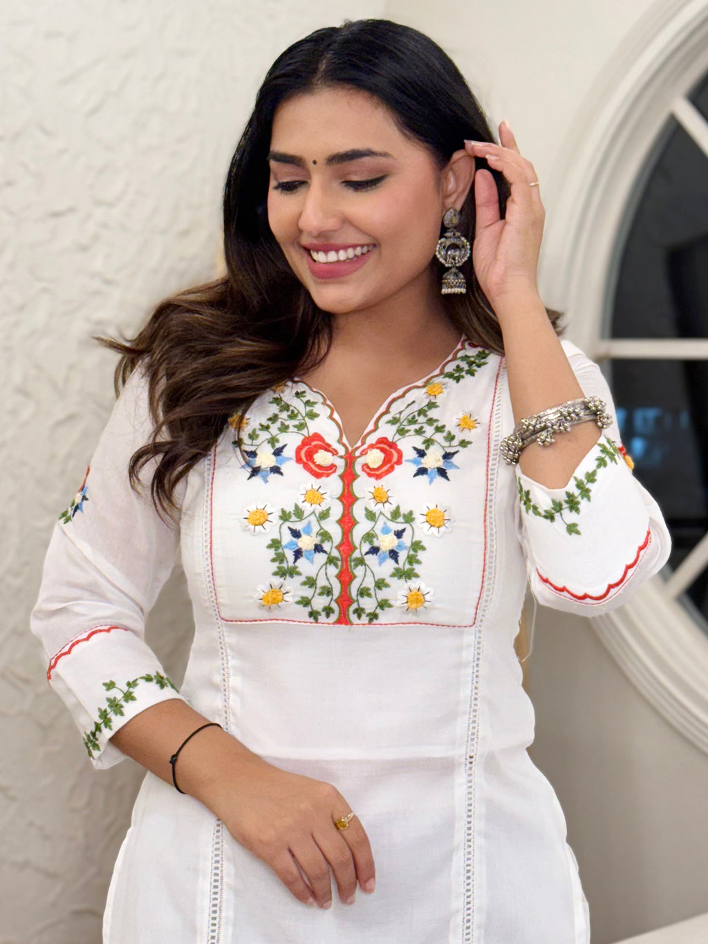 Lorenvalley White Cotton Embroidered & Khatli Hand Work Kurta with Pant | Grocsy