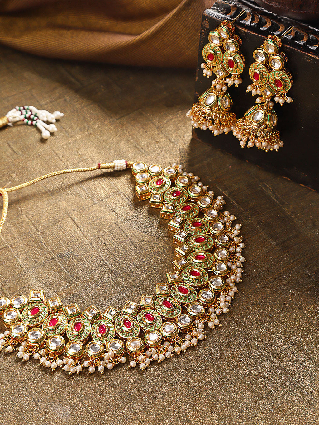 Priyaasi Women Gold-Polished Kundan And Ruby Studded Jewellery Set - Noz2Toz