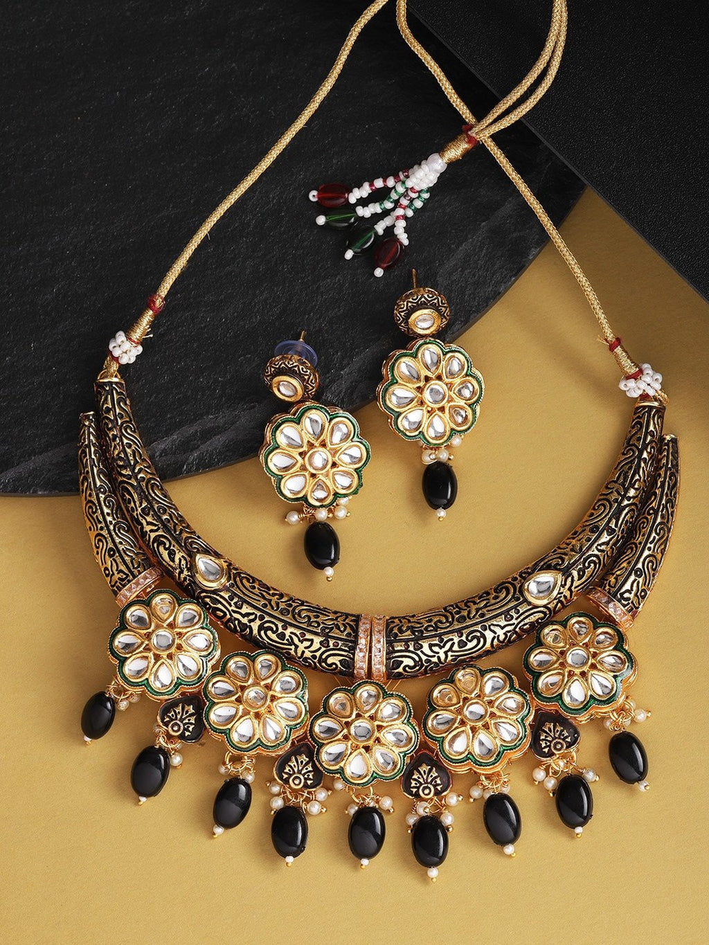 Priyaasi Women Black Beaded Kundan Gold-Polished Floral Jewellery Set - Noz2Toz