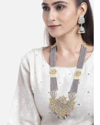 Priyaasi Women Grey Pearls Beads Kundan Gold-Polished Ranihaar Jewellery Set - Swadesiicart