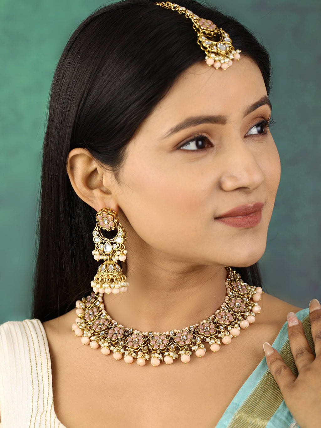 Priyaasi Women Peach Beads Pearls Kundan Gold-Polished Floral Traditional MaangTika Jewellery Set - Swadesiicart