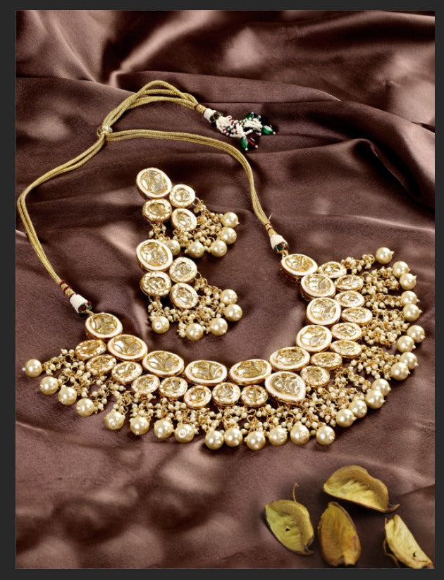 Priyaasi Women Kundan Beads Pearls Gold-Polished Traditional Jewellery Set - Noz2Toz