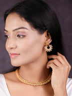 Priyaasi Women Gold-Polished Leaf Patterned Jewellery Set - Swadesiicart