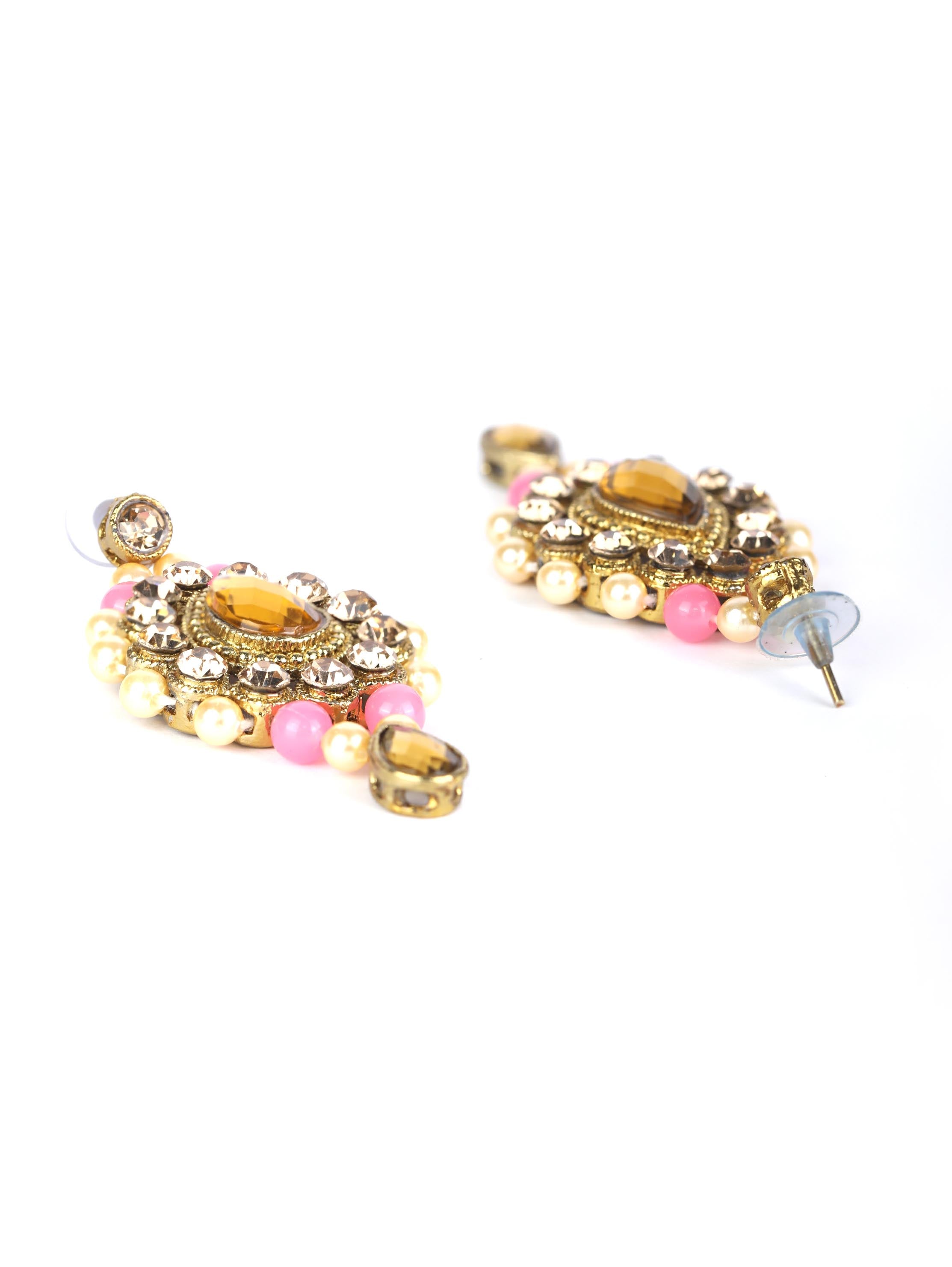 Priyaasi Women Pink Kundan Pearls Gold-Polished Jewellery Set with MaangTikka - Swadesiicart
