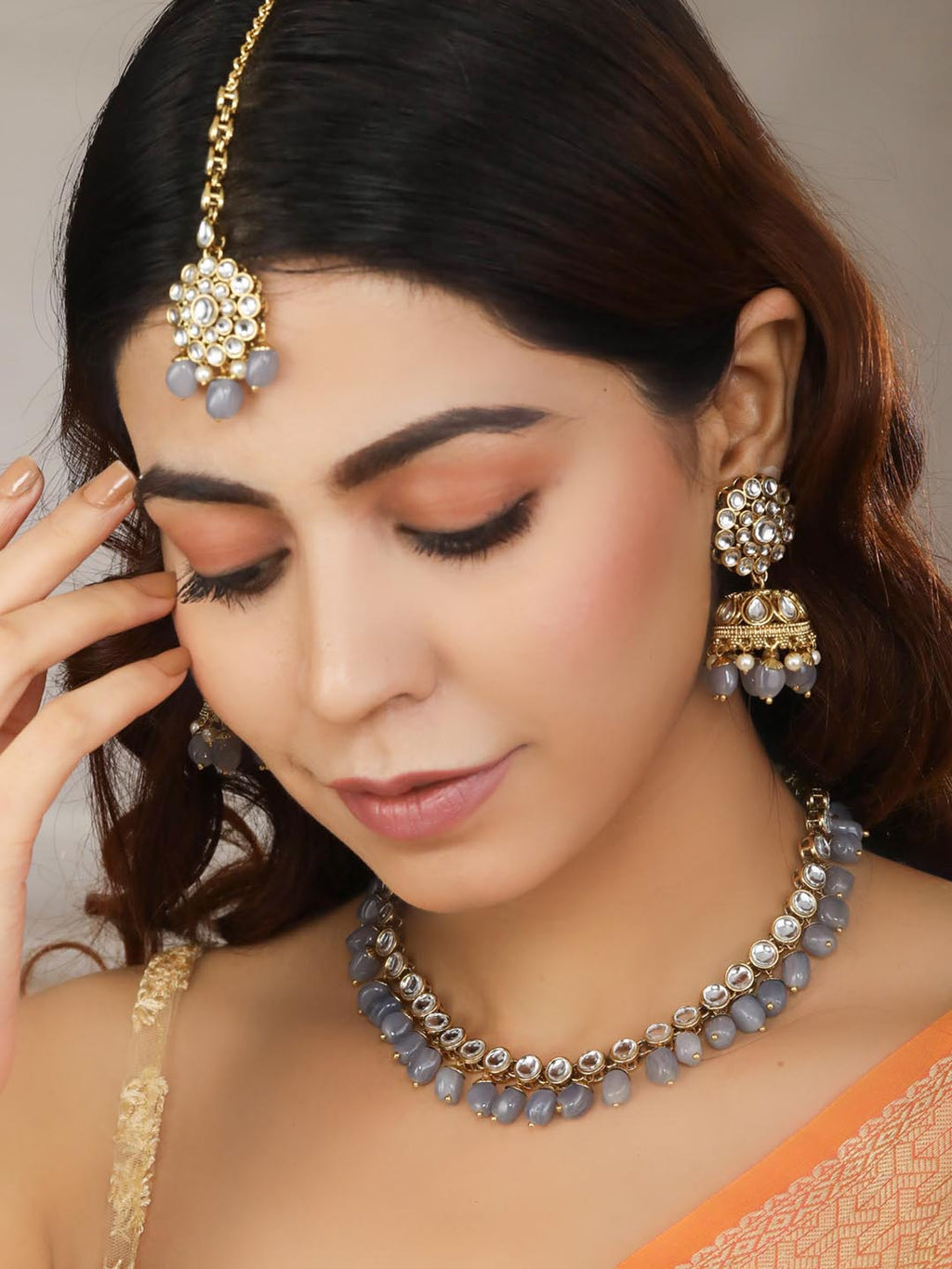 Priyaasi Women Kundan Gold-Polished Jewellery Set with MaangTikka - Swadesiicart