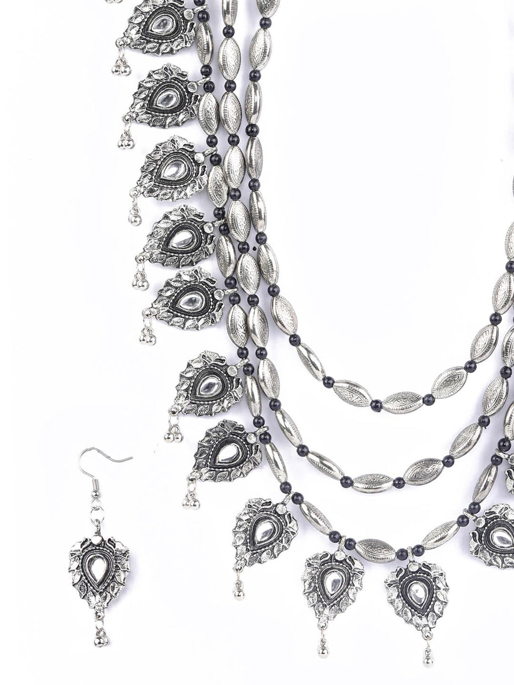 Priyaasi Women Kundan Stones Studded Silver Plated Jewellery Set - Swadesiicart