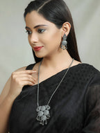 Priyaasi Women Ghungroo German Silver Plated Jewellery Set - Swadesiicart