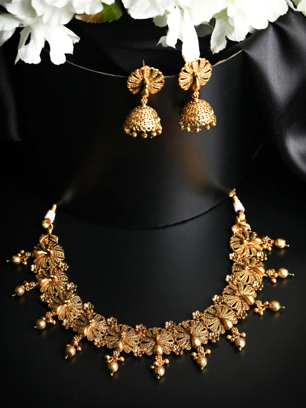 Priyaasi Women Emerald Gold-Polished Jewellery Set - Swadesiicart