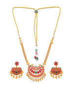 Priyaasi Women Traditional Gold-Polished Real Kemp Floral Jewellery Set - Swadesiicart