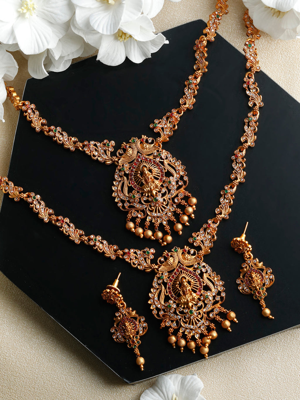 Priyaasi Women Traditional Gold-Polished Real Kemp Goddess Laxmi Jewelley Set - Noz2Toz