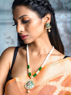 Priyaasi Women Gold & Green Kundan Studded Meenakari Jewellery Set - Swadesiicart