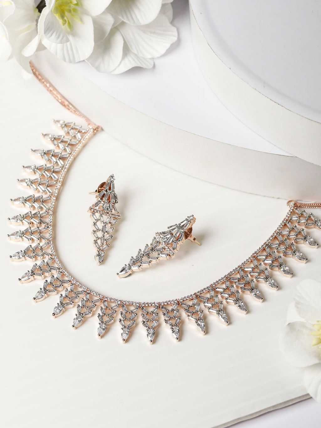 Priyaasi Women Elegant Floral American Diamond Rose Gold Jewellery Set - Noz2Toz