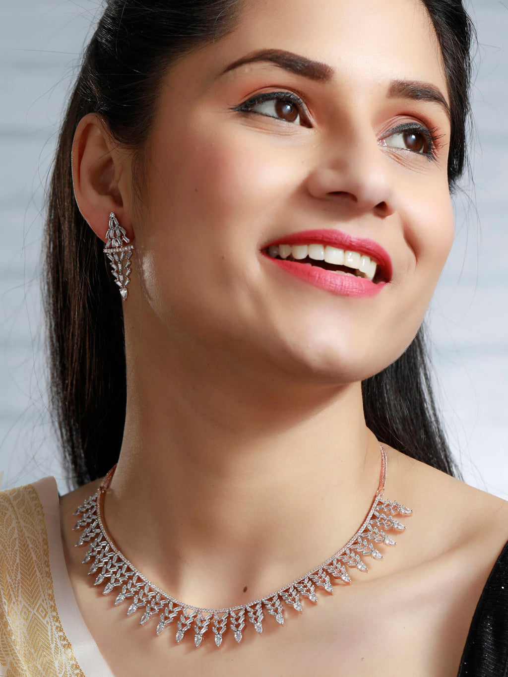 Priyaasi Women Elegant Floral American Diamond Rose Gold Jewellery Set - Swadesiicart