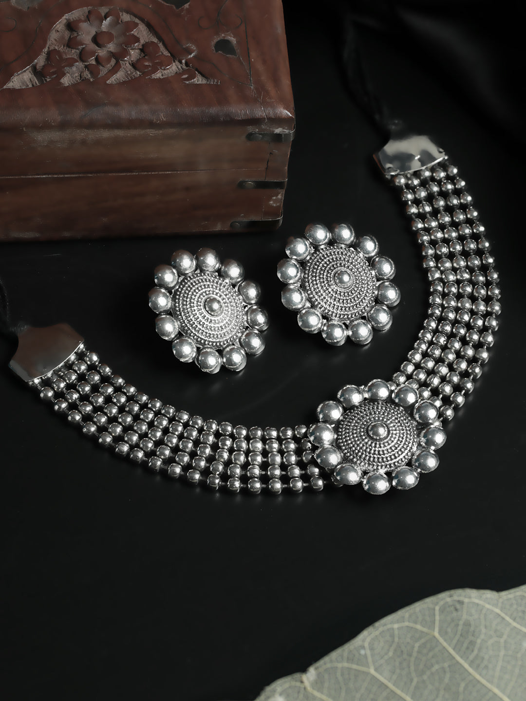 Priyaasi Women Oxidised Silver Floral Multilayer Chain Jewellery Set - Noz2Toz