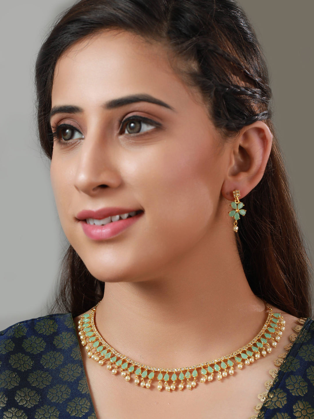 Priyaasi Women Mint Green Floral Leaf Gold-Polished Jewellery Set - Swadesiicart