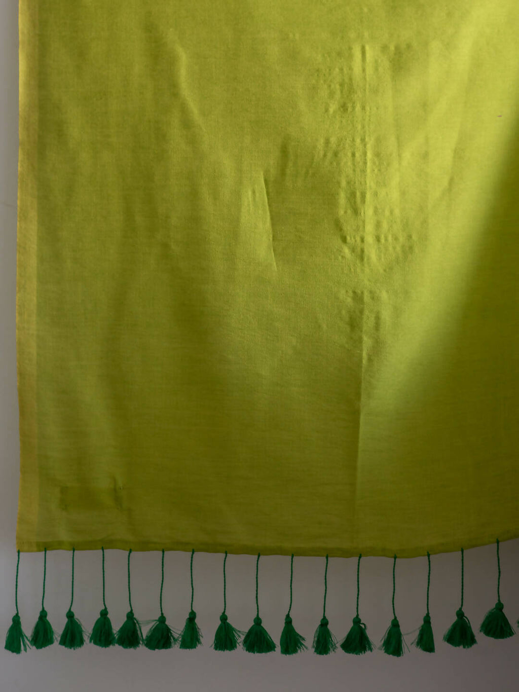 Suta Lime Green Solid Cotton Blend Saree | Grocsy