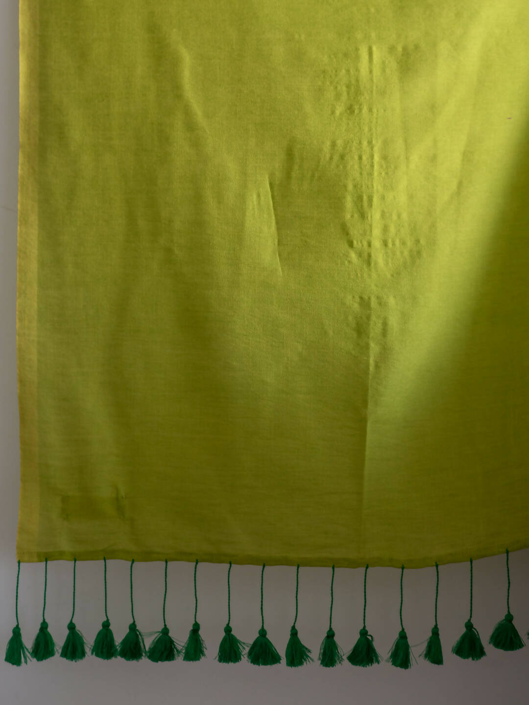 Suta Lime Green Solid Cotton Blend Saree | Grocsy