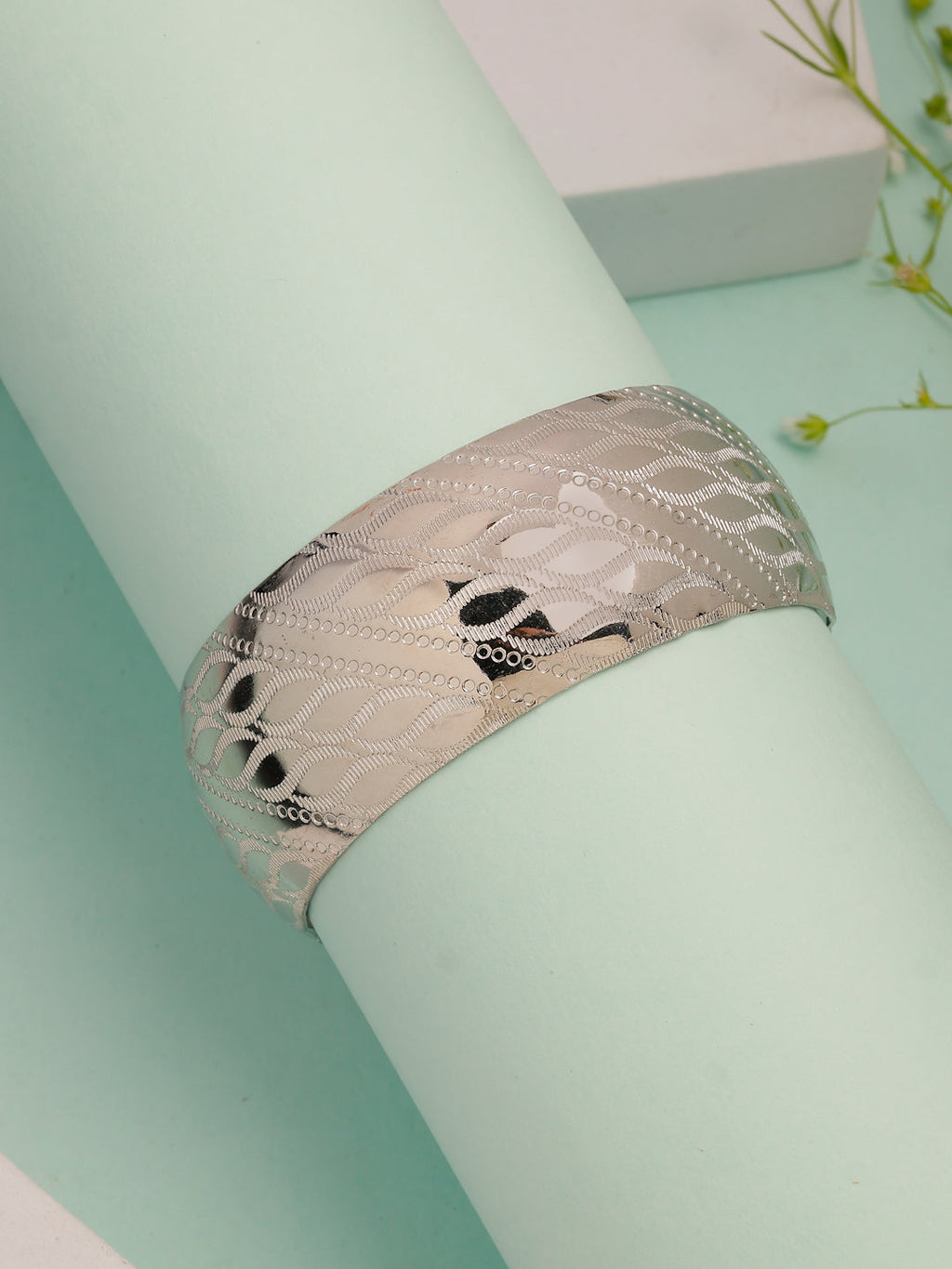 NVR Women's Silver-Plated Self-design Cuff Bracelet