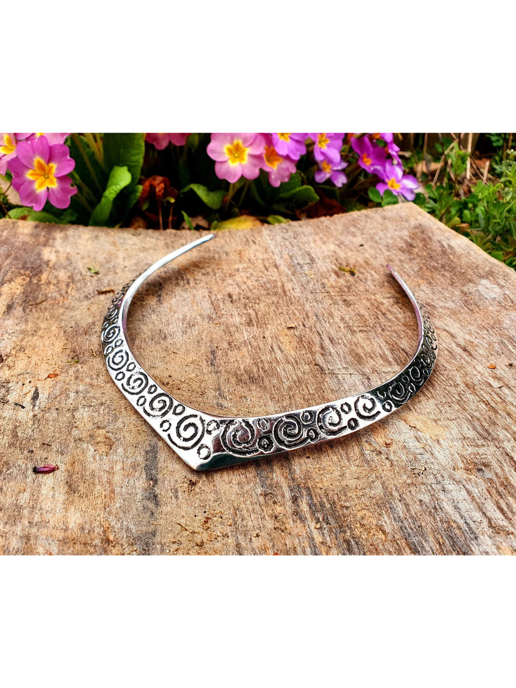 NVR Women's Handmade Silver-Plated Oxidized Collar Choker Necklace | Grocsy