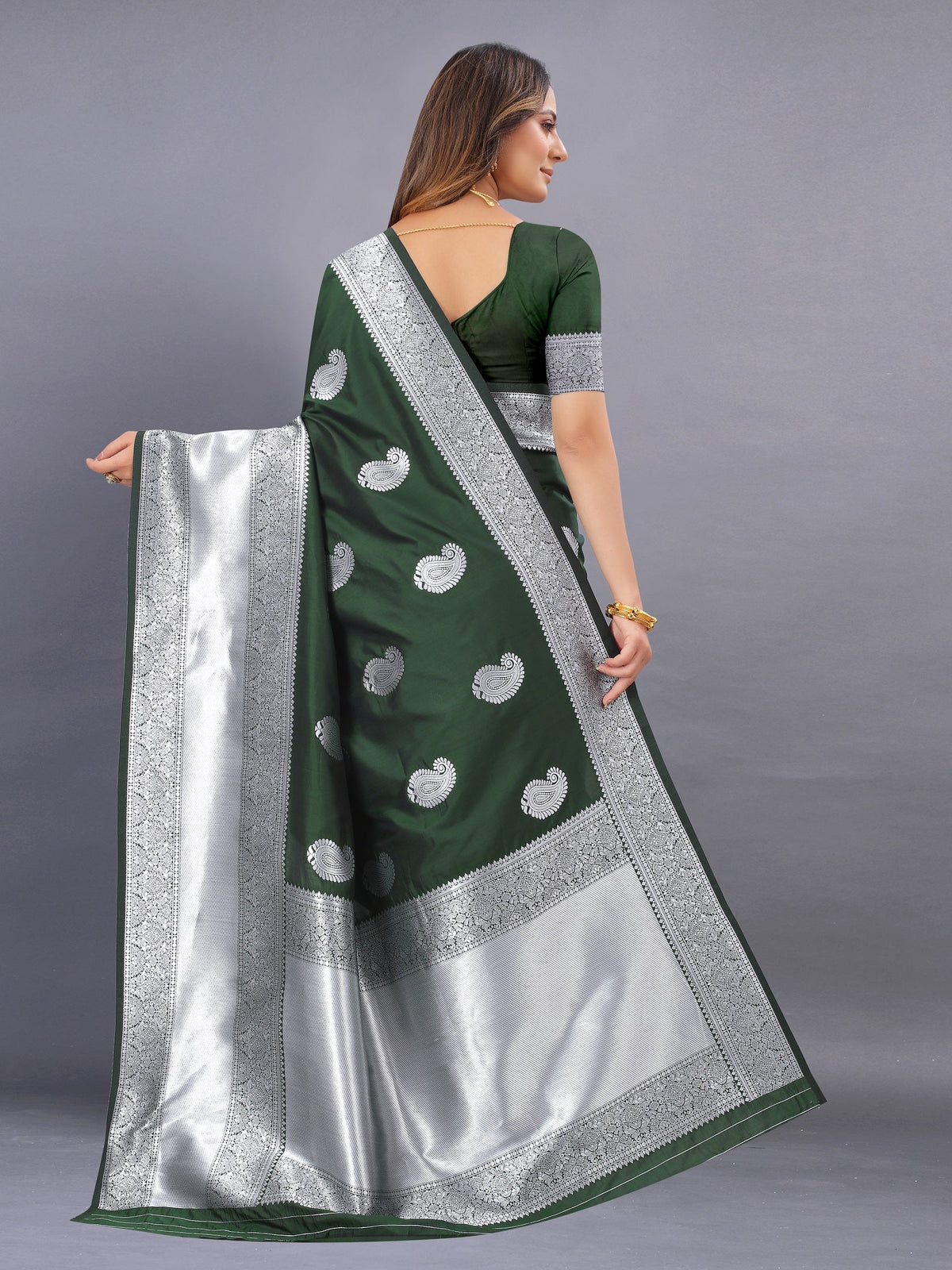 Vedant Vastram Soft Litchi Silk Banarasi Silk Saree - Mehndi | Grocsy