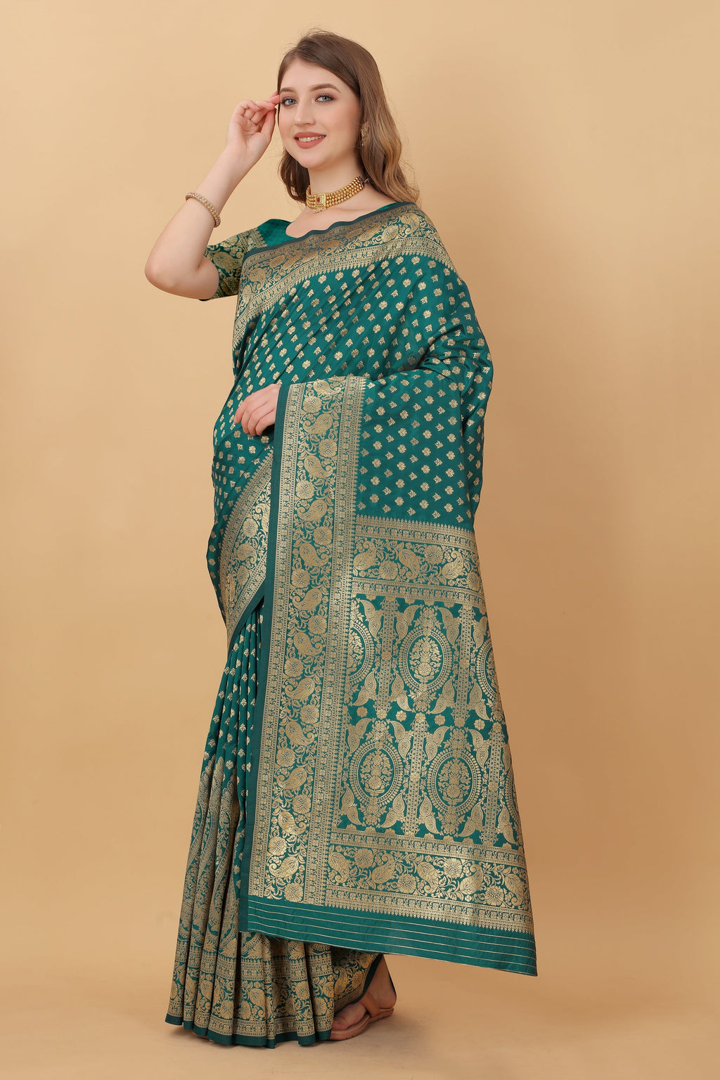 Vedant Vastram Soft Litchi Silk Kanjeevaram Saree - Green | Grocsy