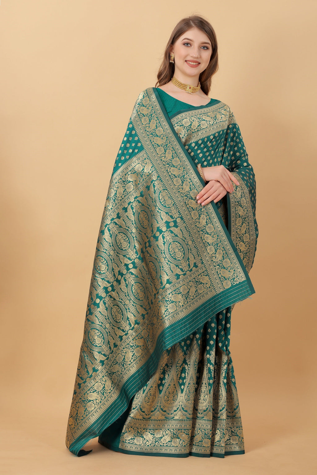 Vedant Vastram Soft Litchi Silk Kanjeevaram Saree - Green | Grocsy