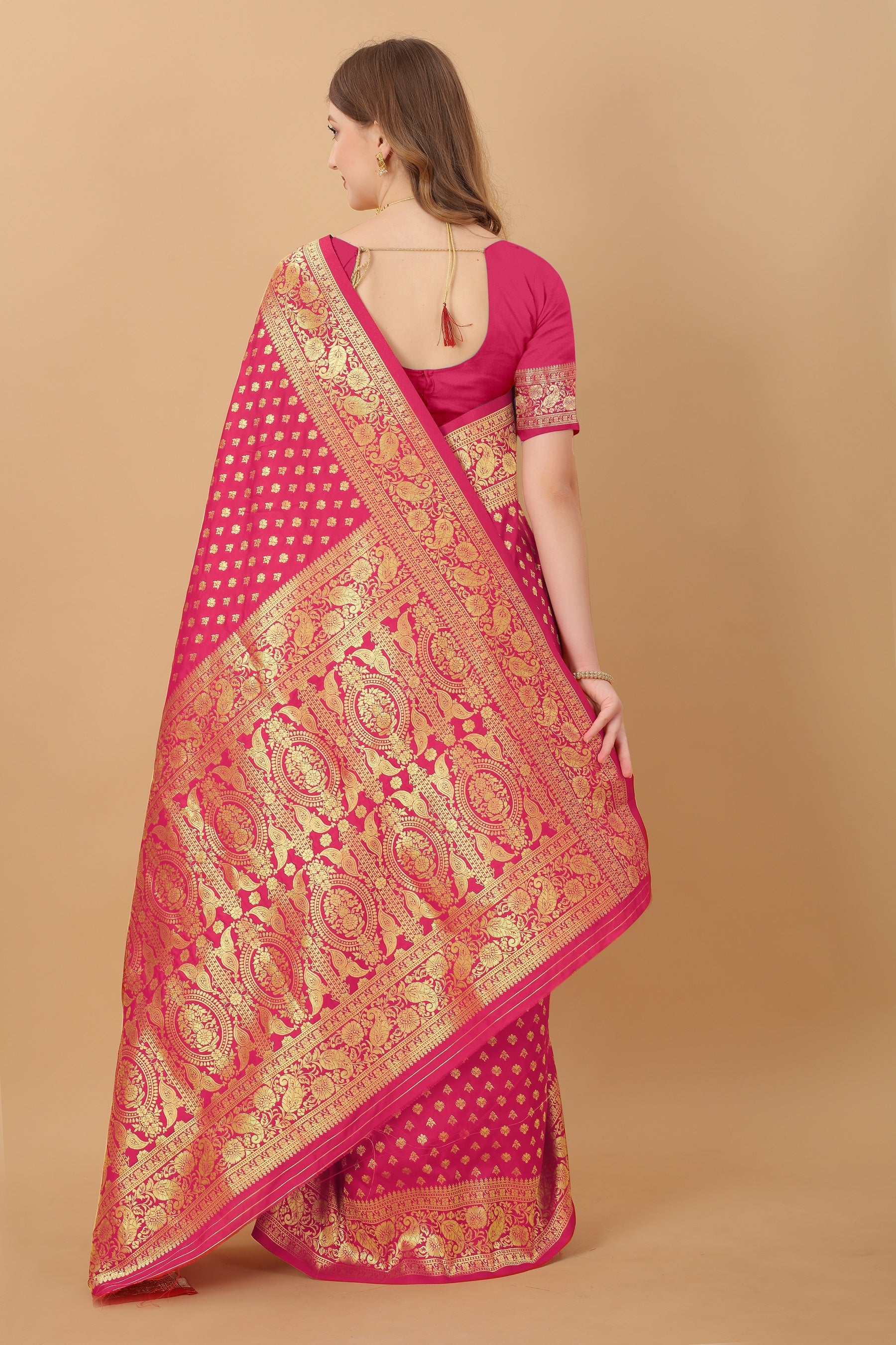 Vedant Vastram Soft Litchi Silk Kanjeevaram Saree - Pink | Grocsy