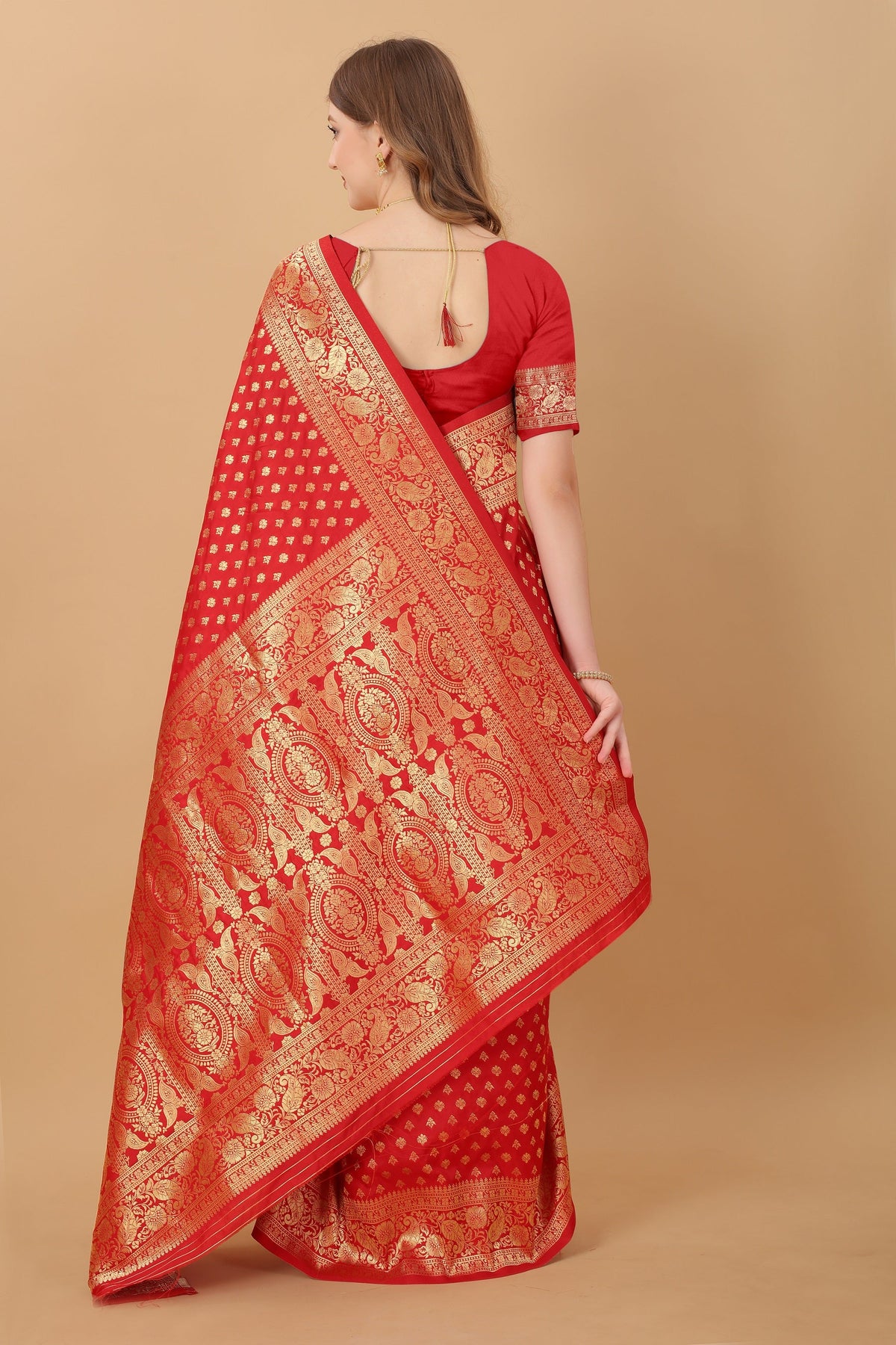 Vedant Vastram Soft Litchi Silk Kanjeevaram Saree - Red | Grocsy