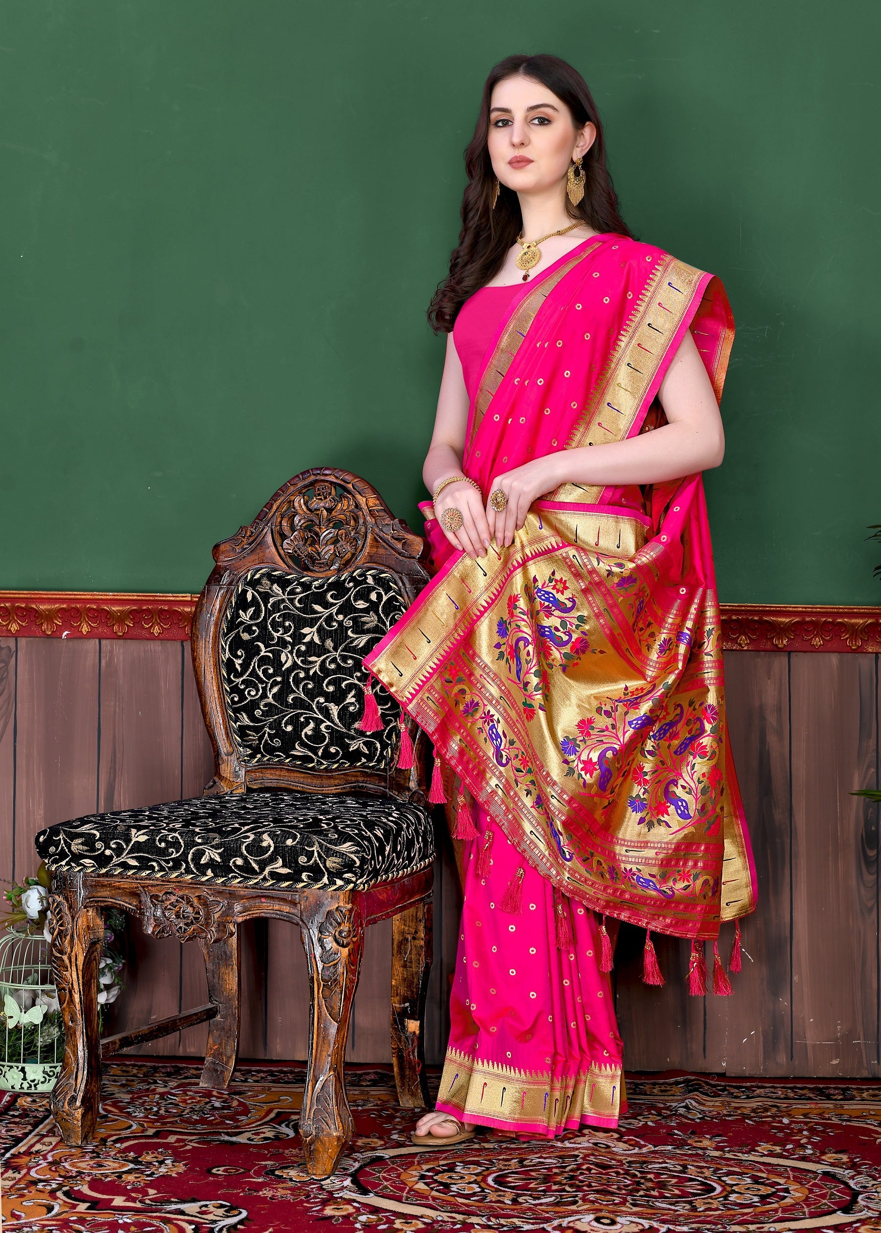 Vedant Vastram Soft Litchi Silk Paithani Silk Saree - Pink | Grocsy