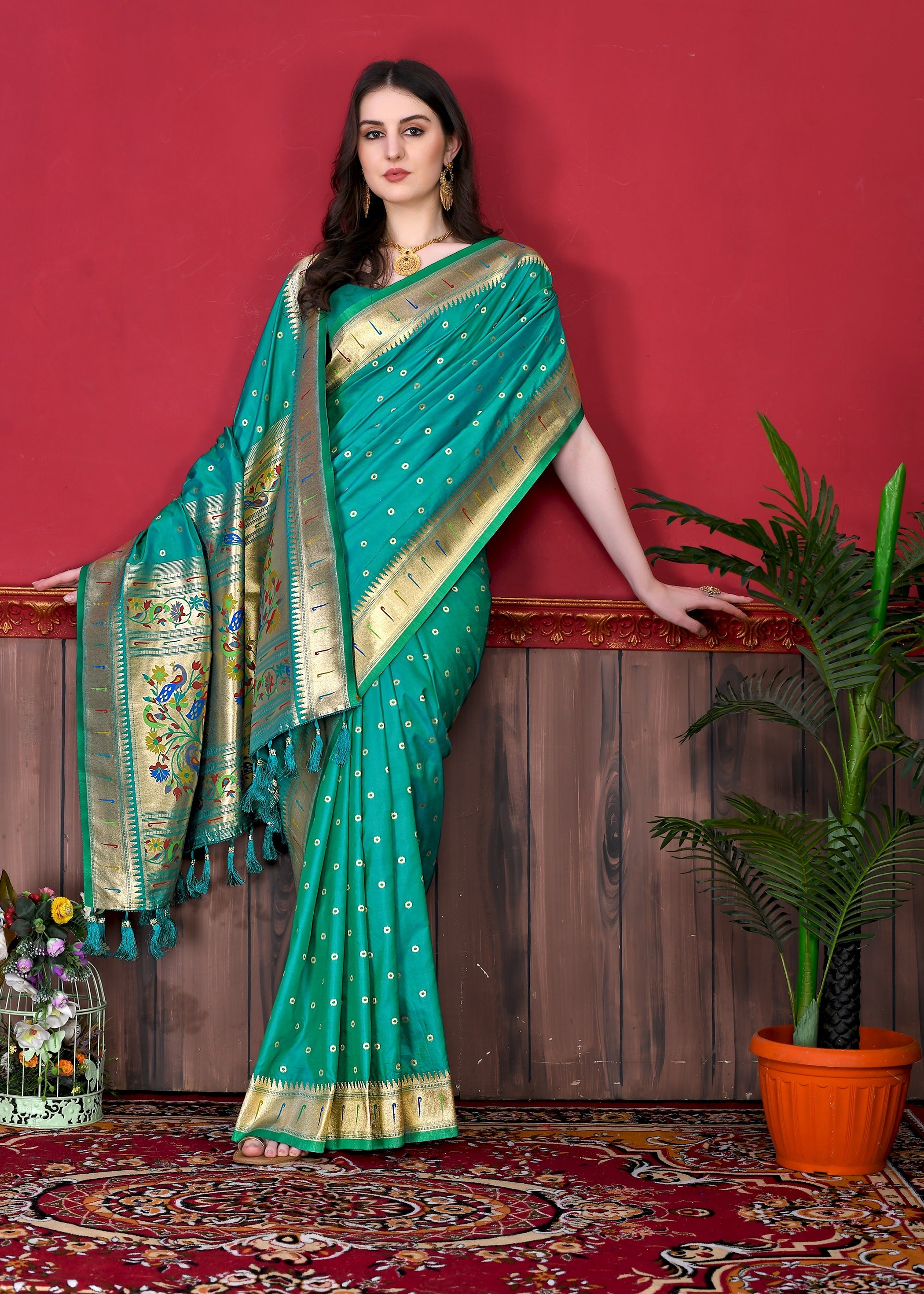 Vedant Vastram Soft Litchi Silk Paithani Silk Saree - Seegreen | Grocsy