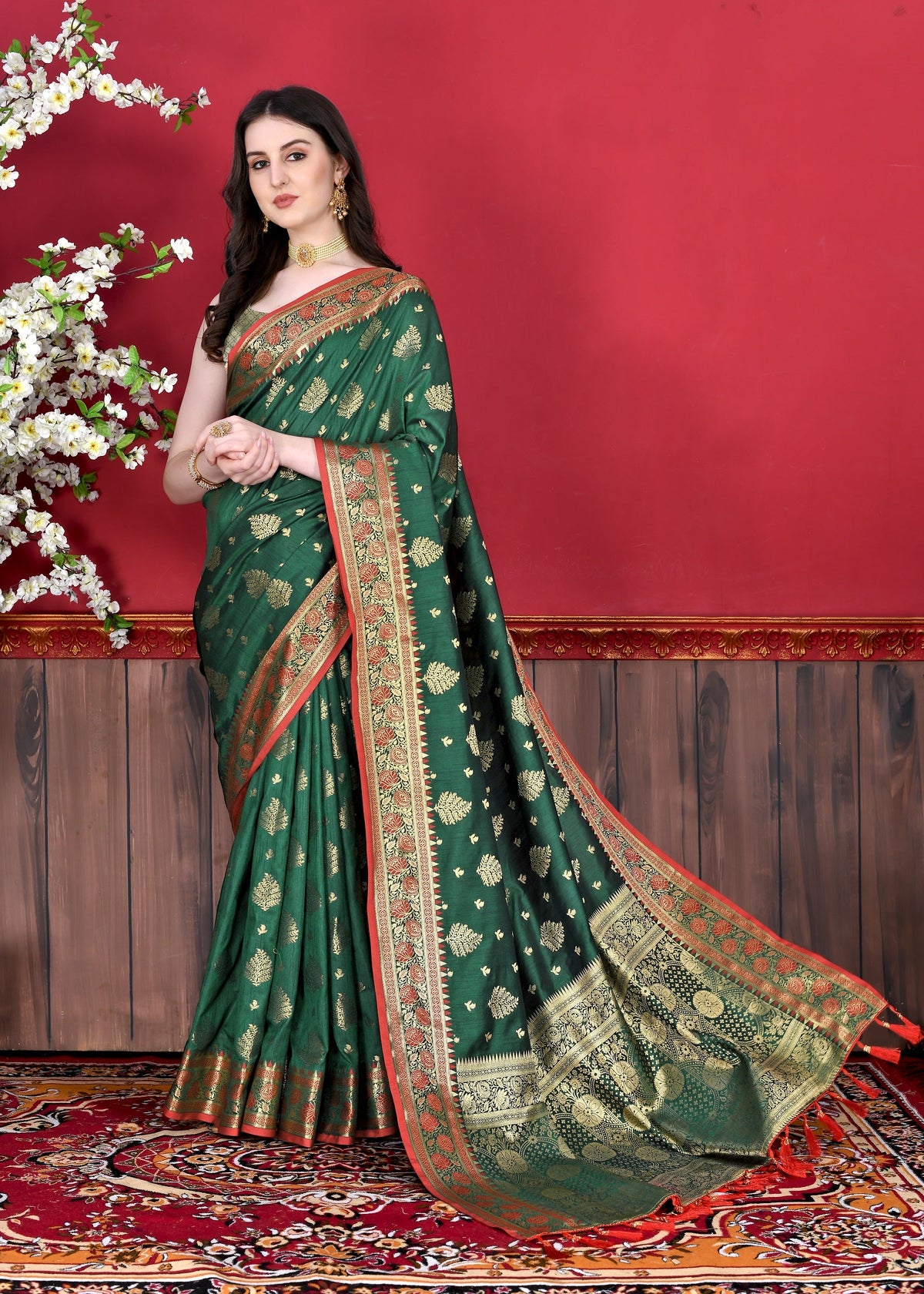 Vedant Vastram Soft Litchi Silk Kanjeevaram Saree - Bottle Green | Grocsy