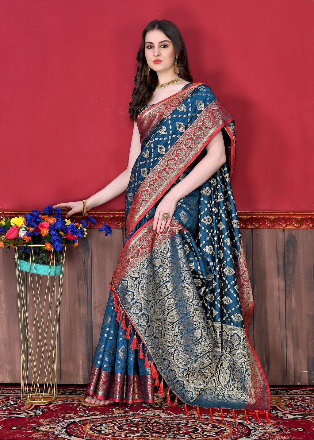 Vedant Vastram Soft Litchi Silk Kanjeevaram Saree - Navy | Grocsy