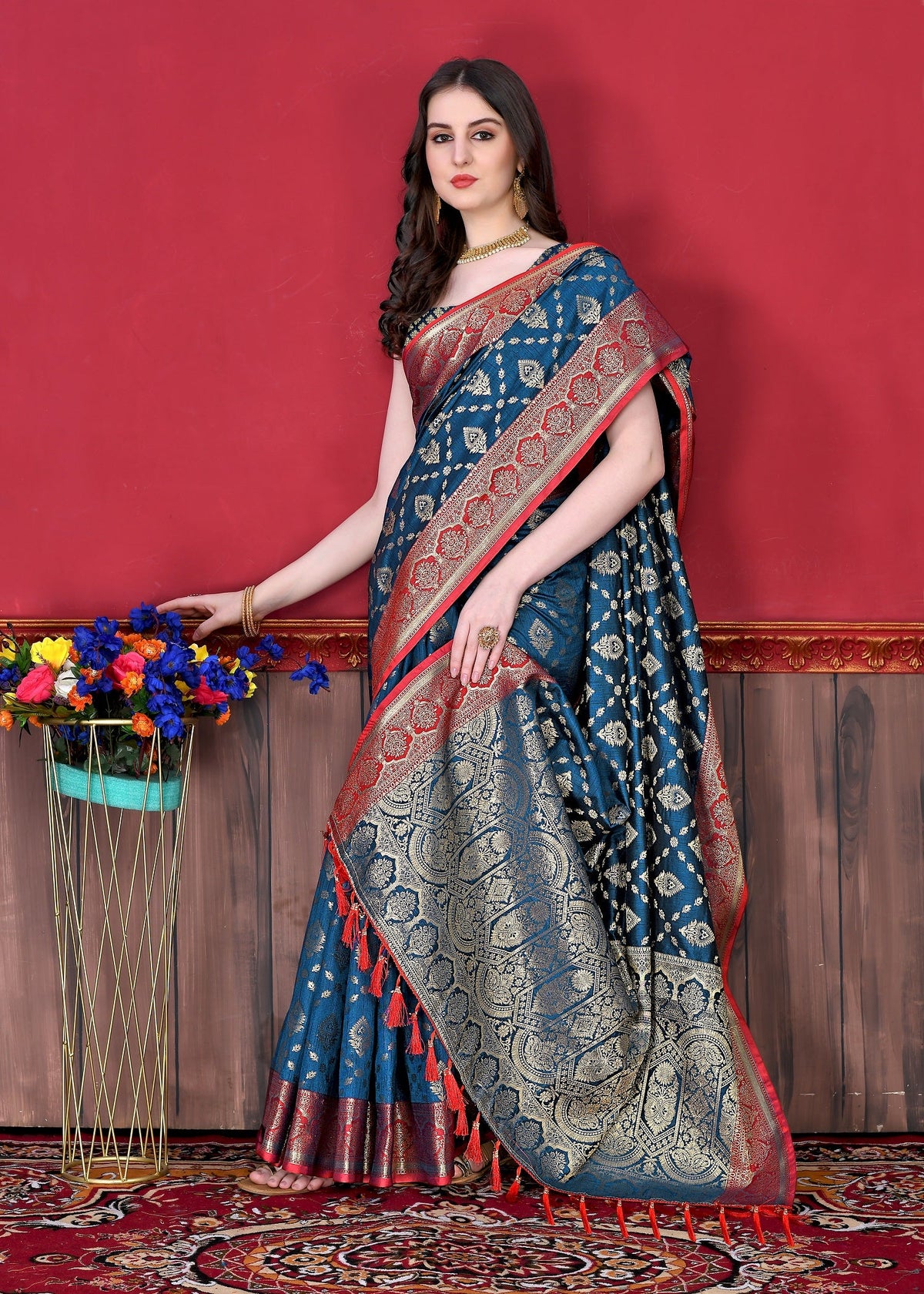 Vedant Vastram Soft Litchi Silk Kanjeevaram Saree - Navy | Grocsy