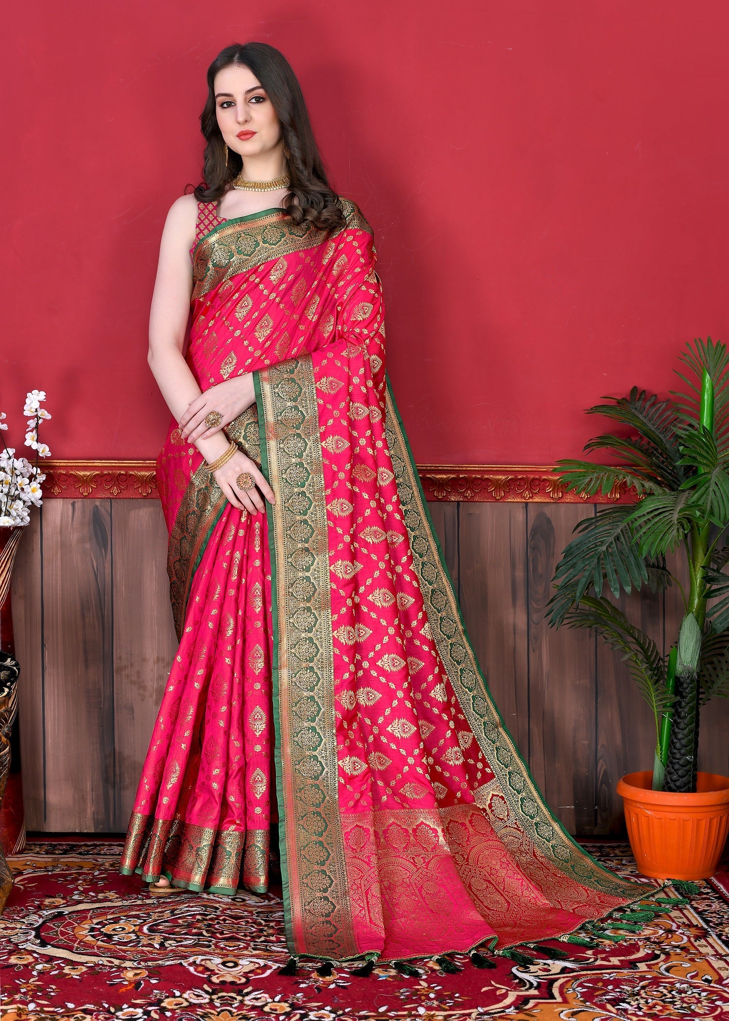 Vedant Vastram Soft Litchi Silk Kanjeevaram Saree - Pink | Grocsy
