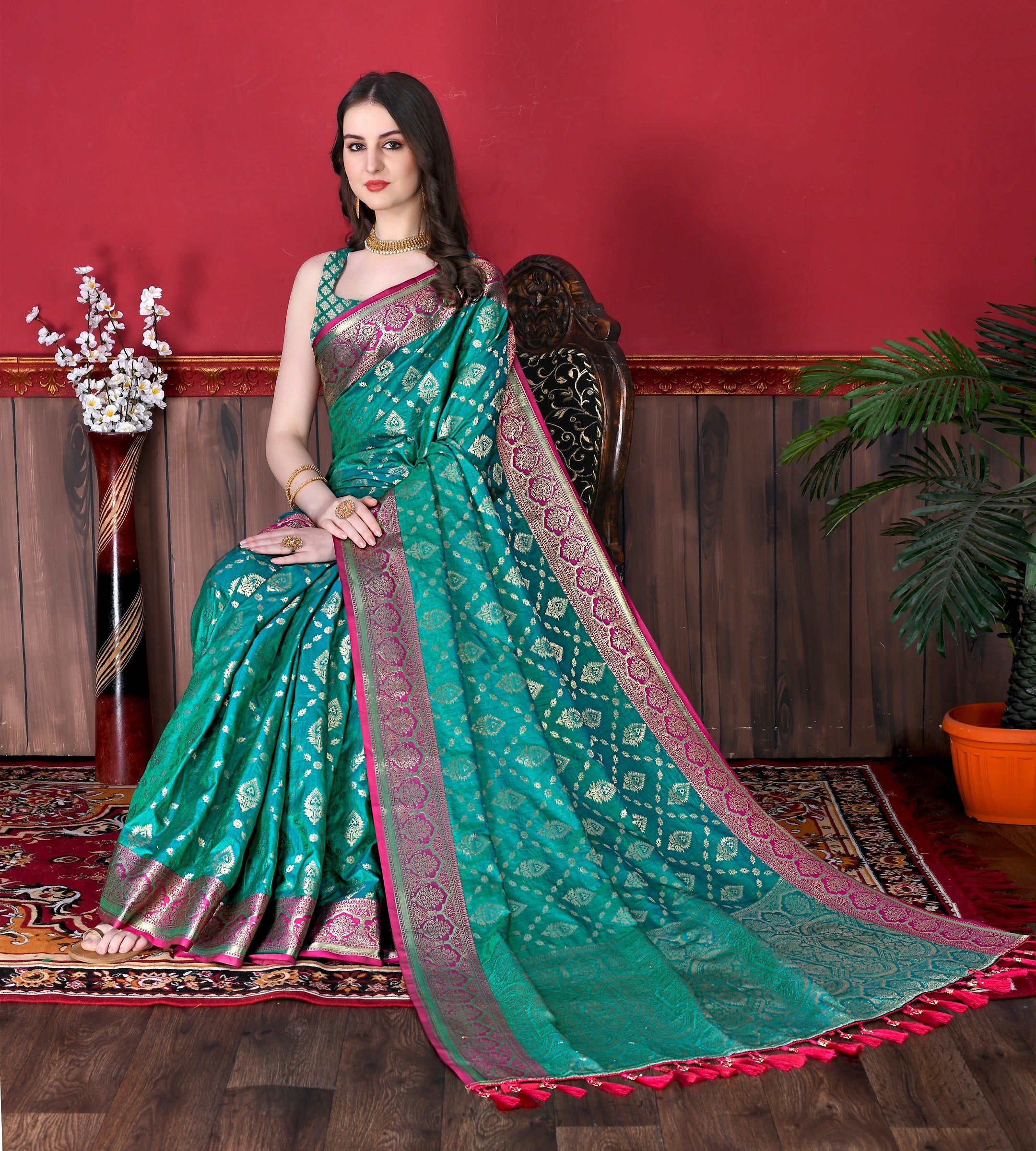 Vedant Vastram Soft Litchi Silk Kanjeevaram Saree - Seegreen | Grocsy