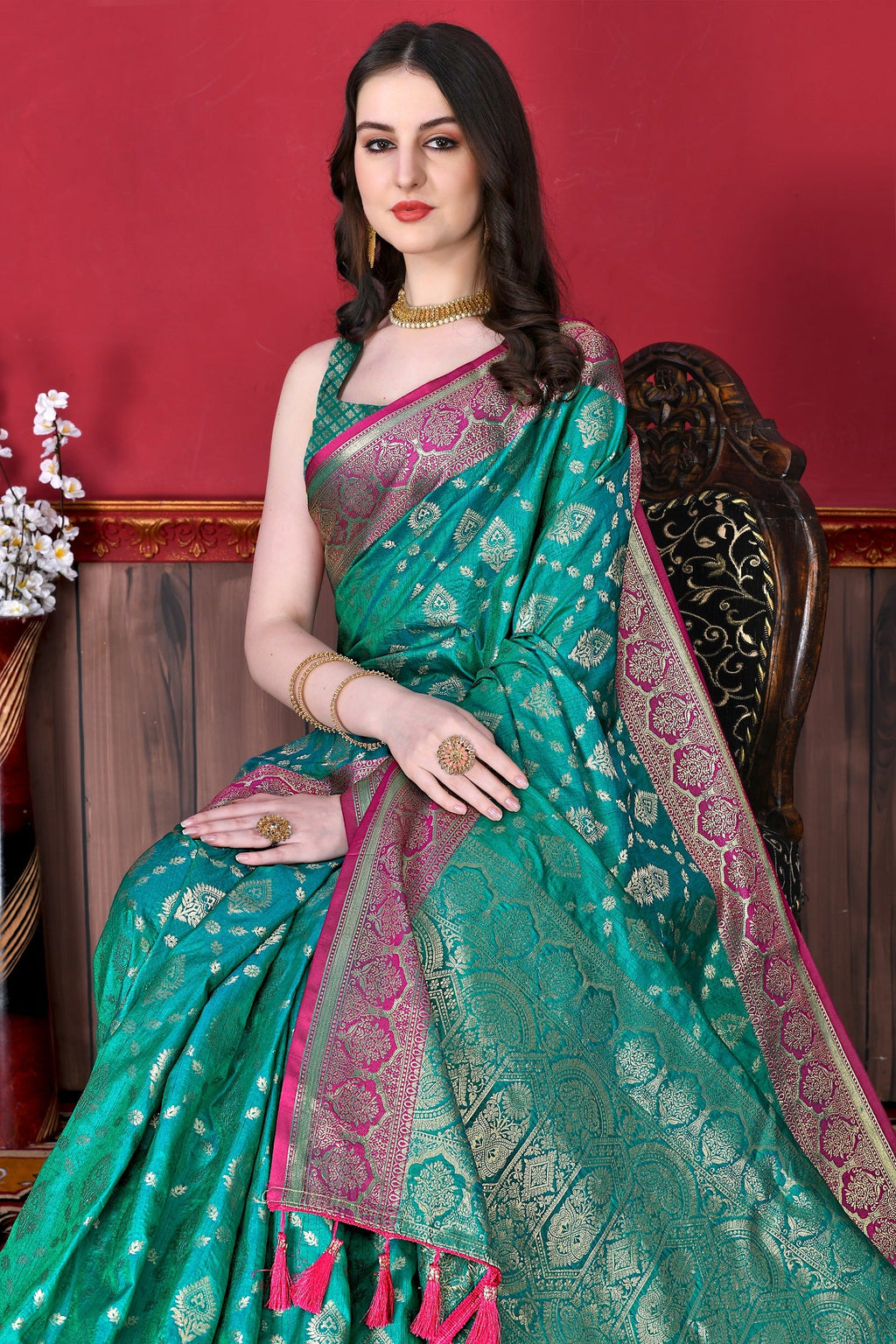 Vedant Vastram Soft Litchi Silk Kanjeevaram Saree - Seegreen | Grocsy